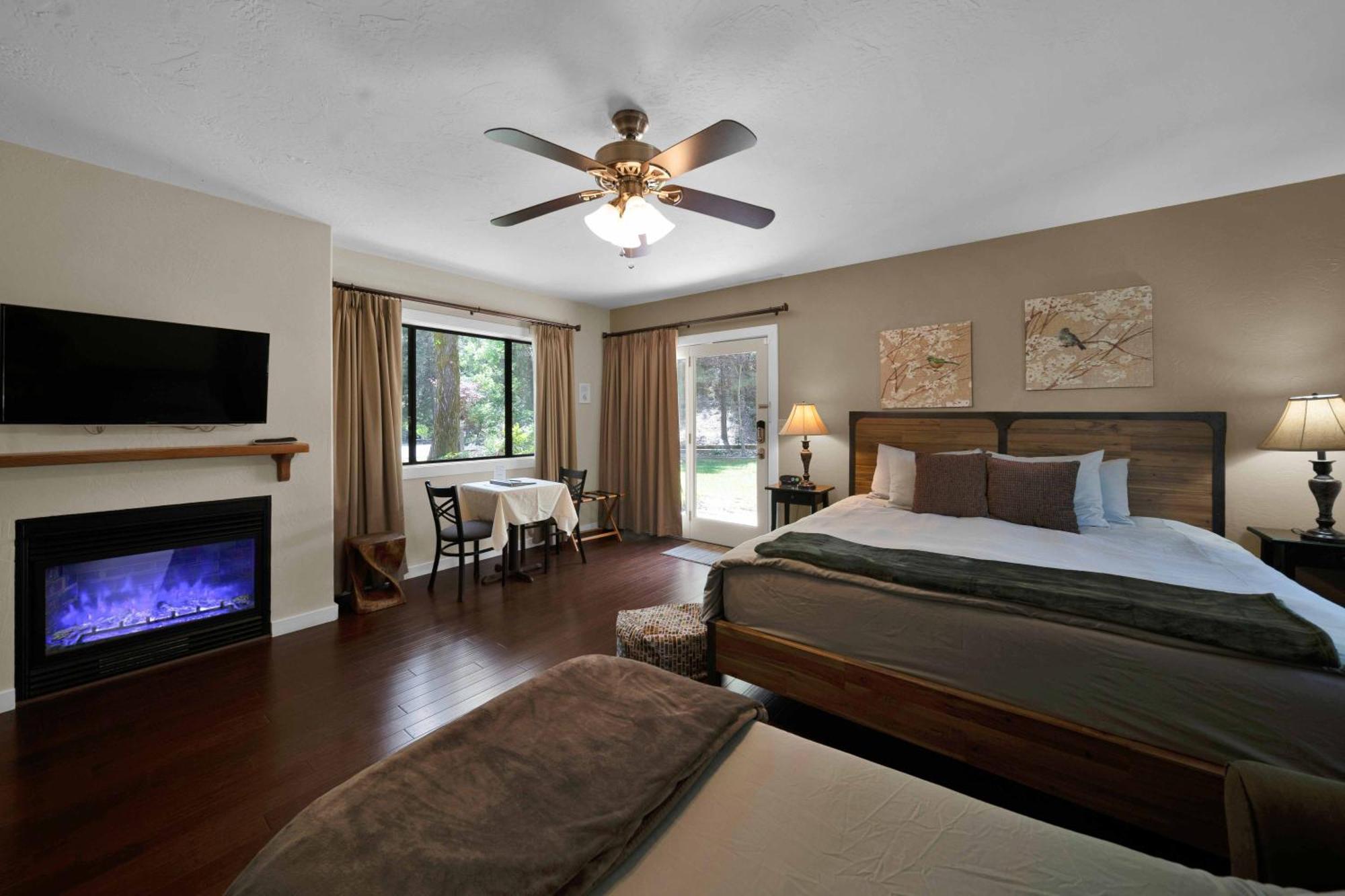 The Inn At Shasta Lake Lakehead Buitenkant foto